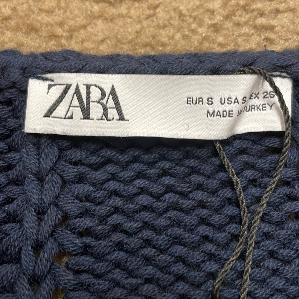 Zara women knit vneck sweater. Small. NWT! - Picture 4 of 6